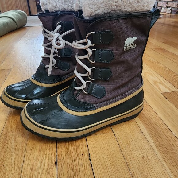 SOREL Waterproof Winter Boots ❄️ - Picture 5 of 8